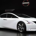 white nissan wallpaper