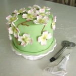 green cake picture