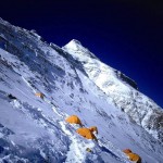 dark mount everest picture