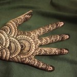 latest mehndi design for hands