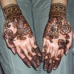 lovely mehndi design for hands