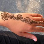 simple henna tattoos