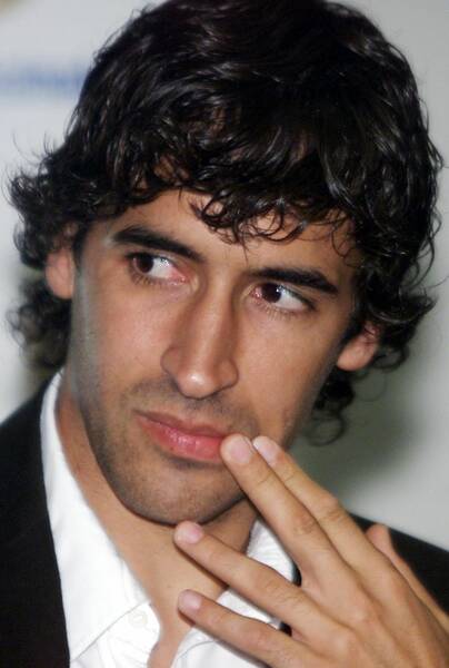 best raul gonzalez pictures