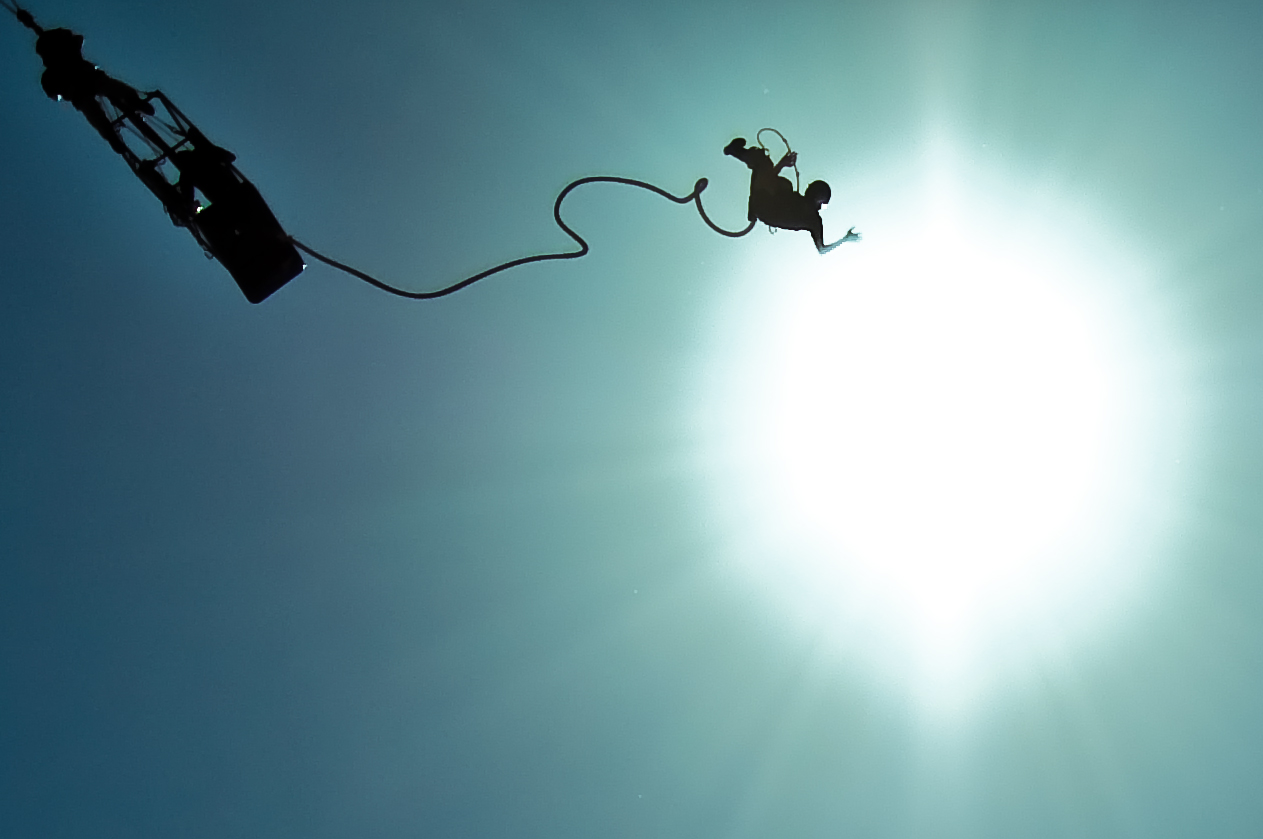 landscape bungee jumping image