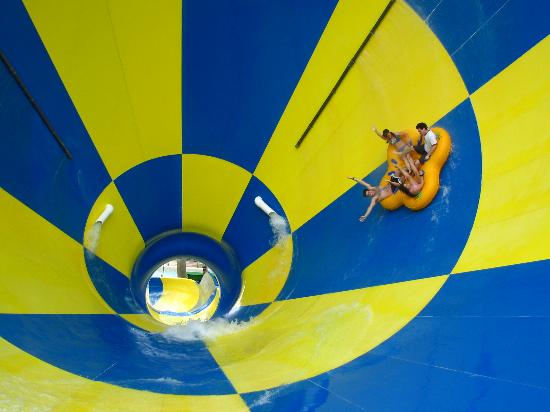 colorful Rapid Water Park Images pc