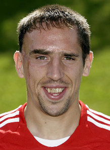 smiling face pictures of franck ribery