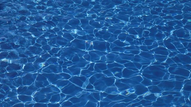 dark hd sea water image
