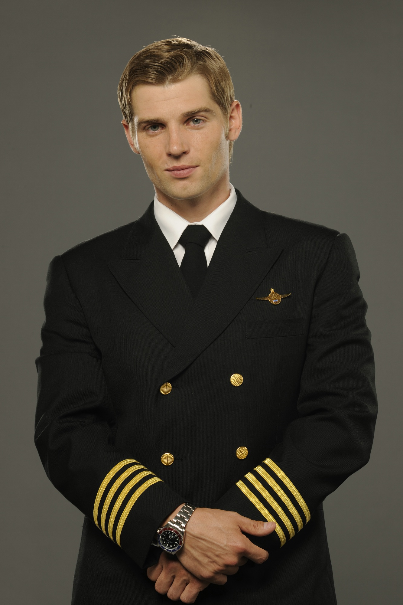 awesome look mike vogel wallpapers