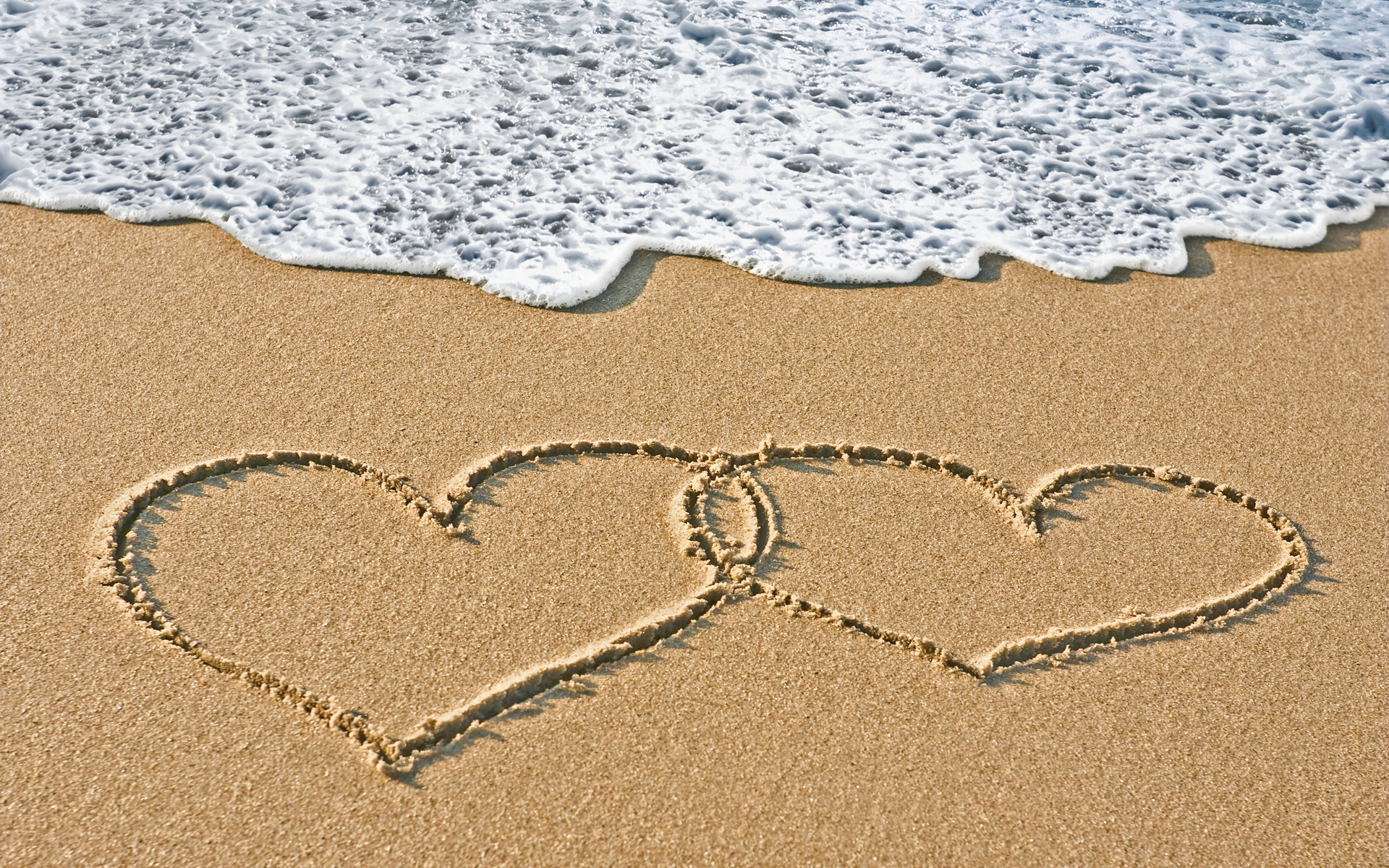 beach love heart on sand wallpaper