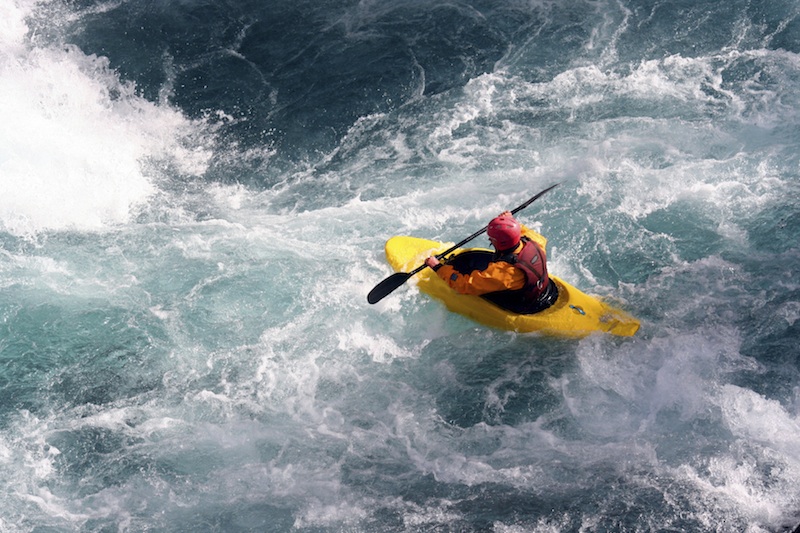 hd white water  kayaking