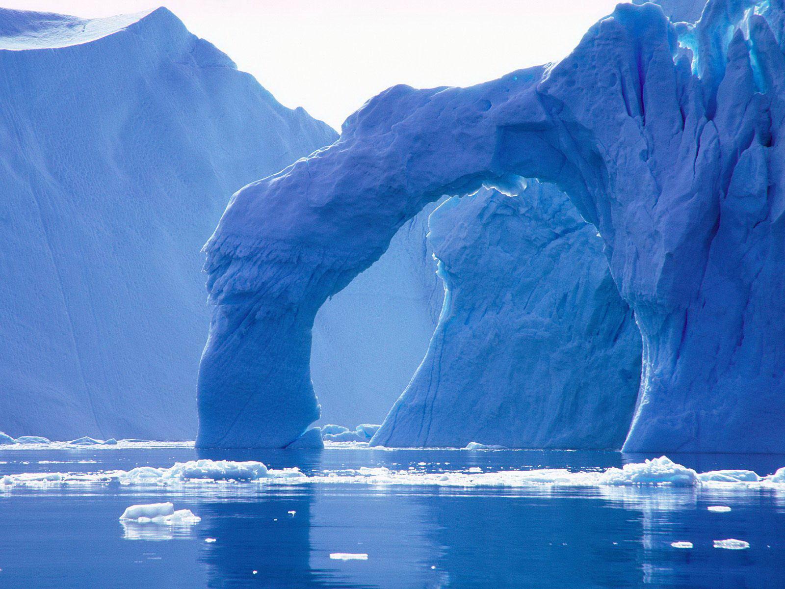 full cool iceberg image