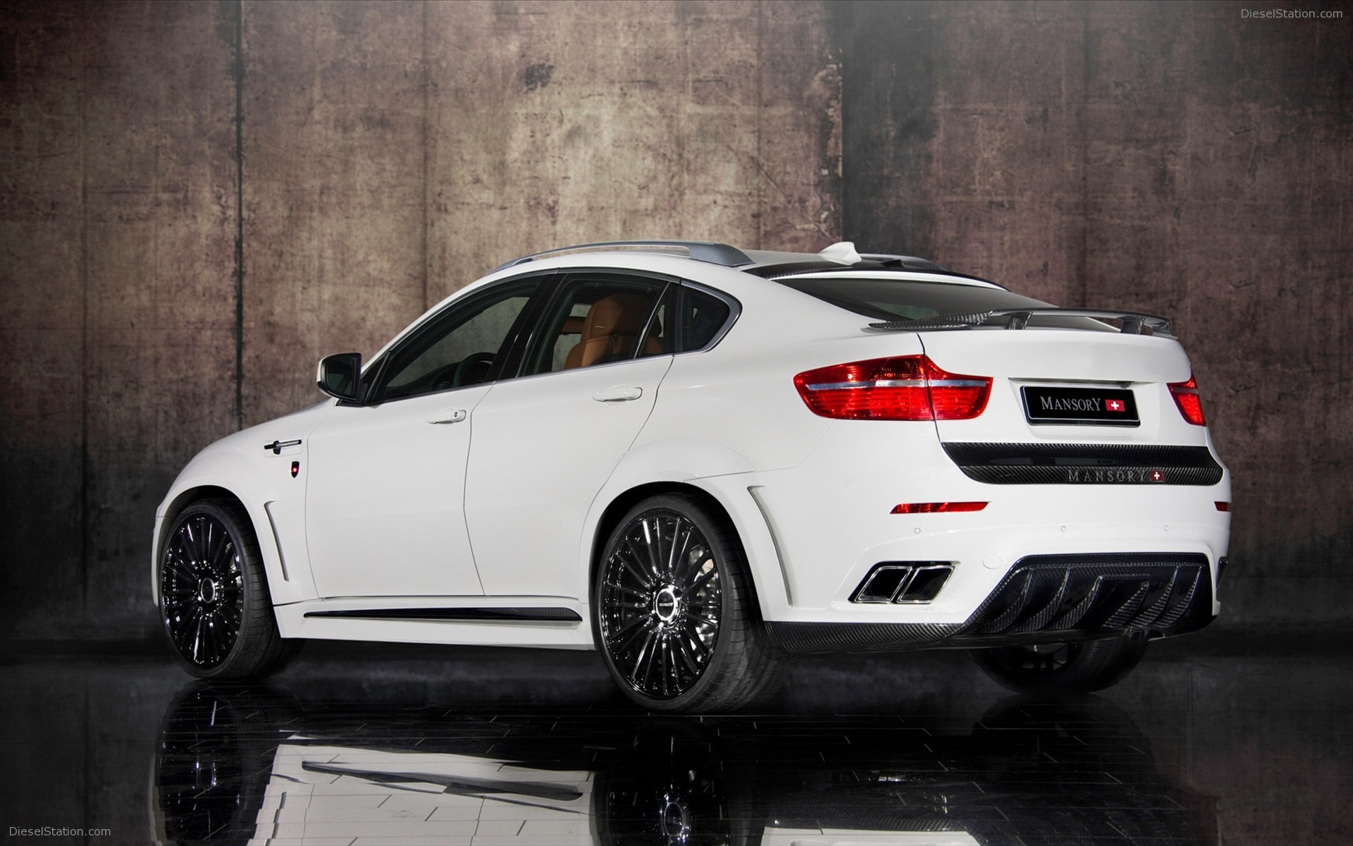 full white BMW X6 image
