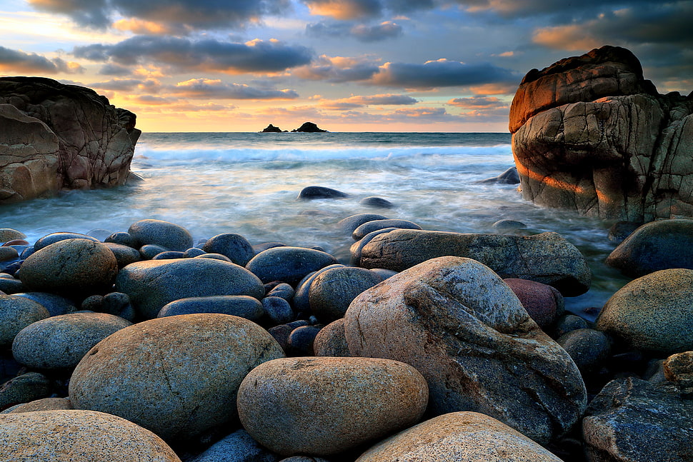 stones hd Porth Nanven Wallpaper