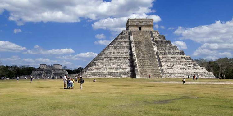 amazing natural Chichen Itza Images