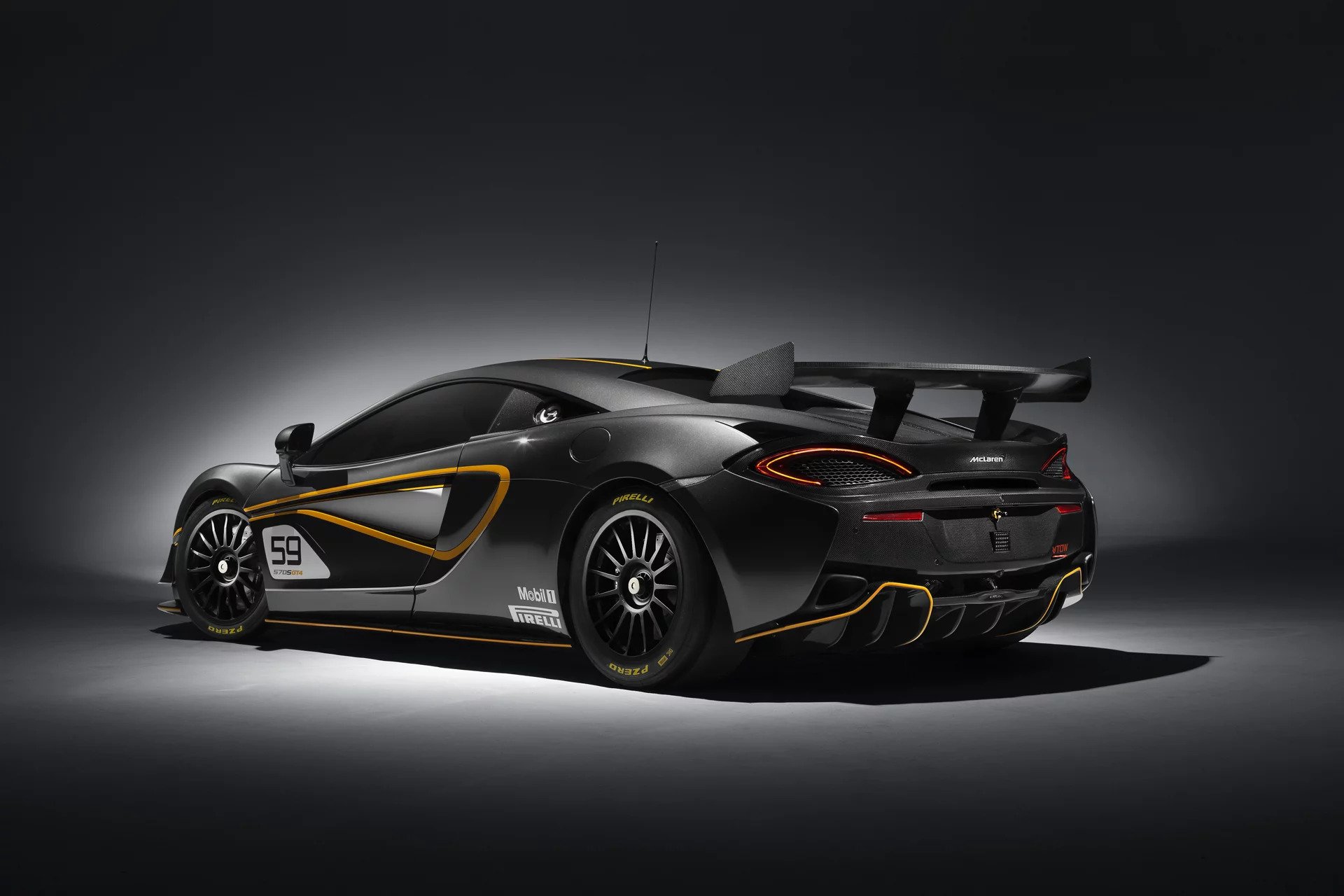black hd McLaren 600LT Background