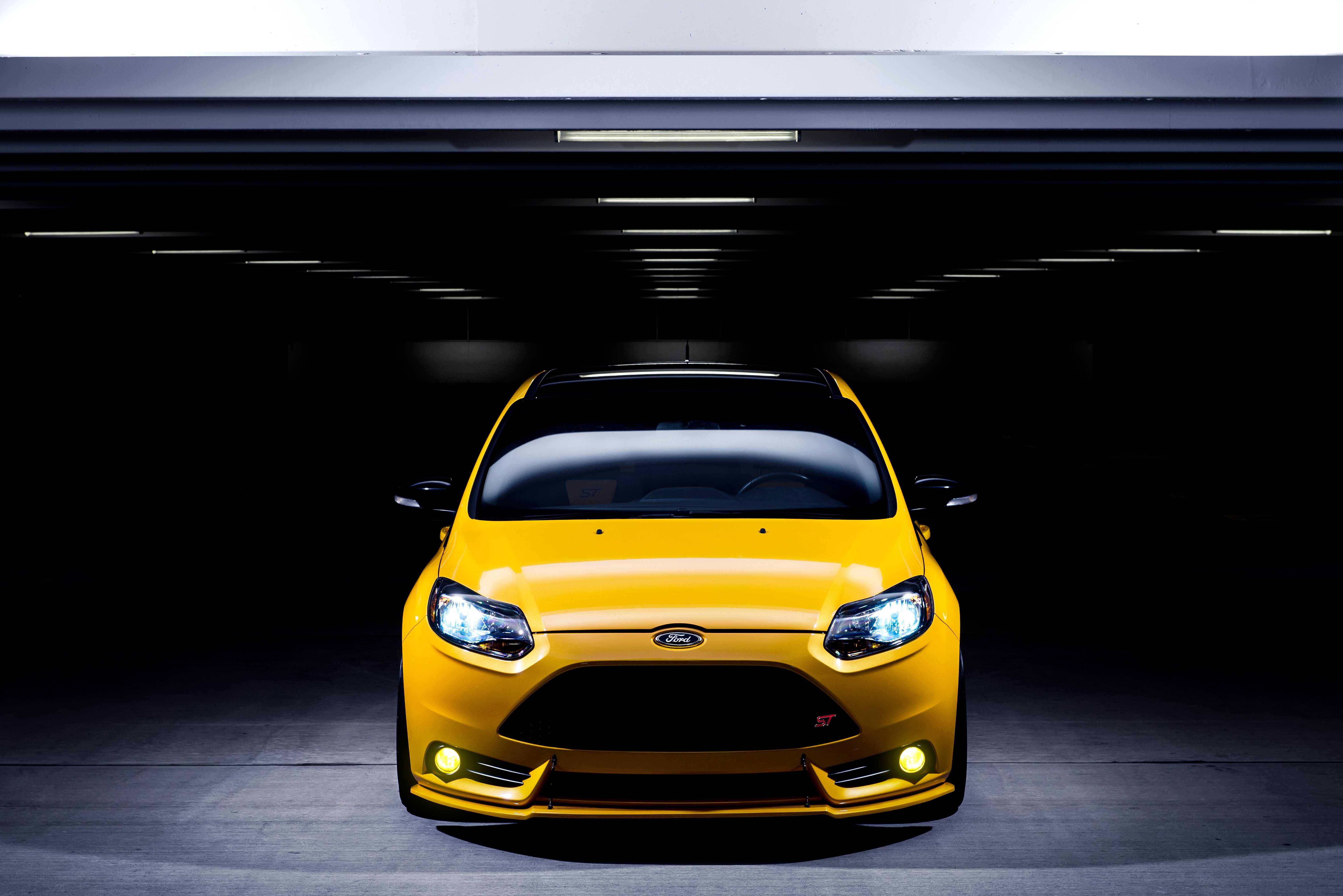 amazing Ford Focus ST Wallpaper