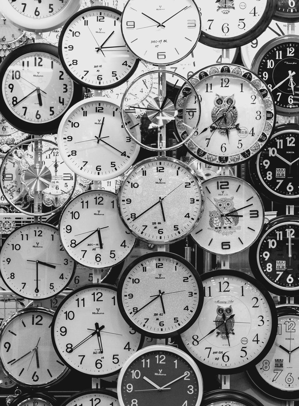 clock Black and White Wallpapers