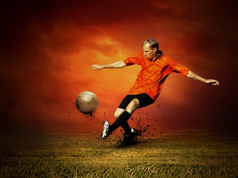 full jumping Cool Football Wallpaper