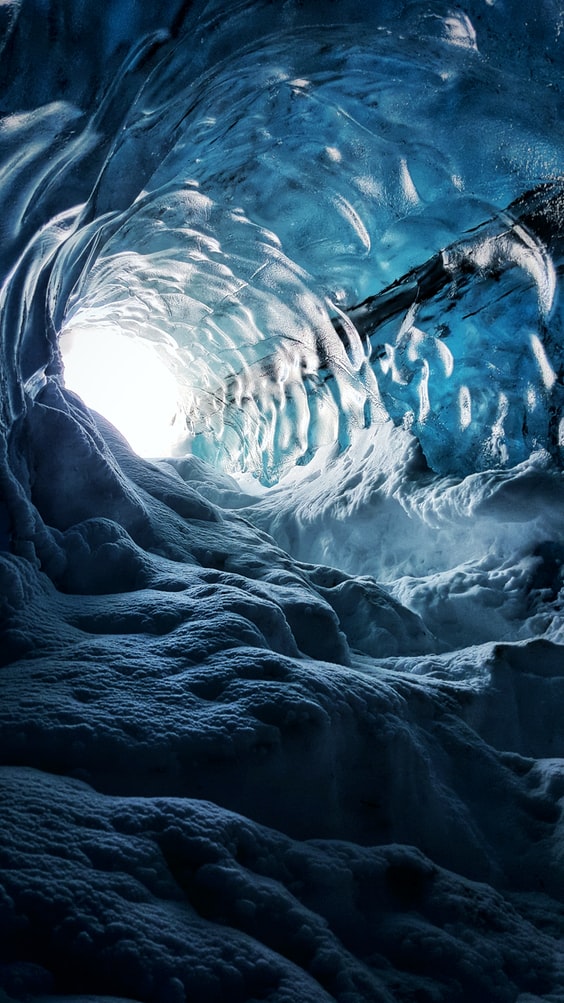 beautiful Ice Cave Wallpapers