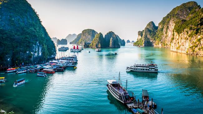 lovely place Ha Long Bay Images