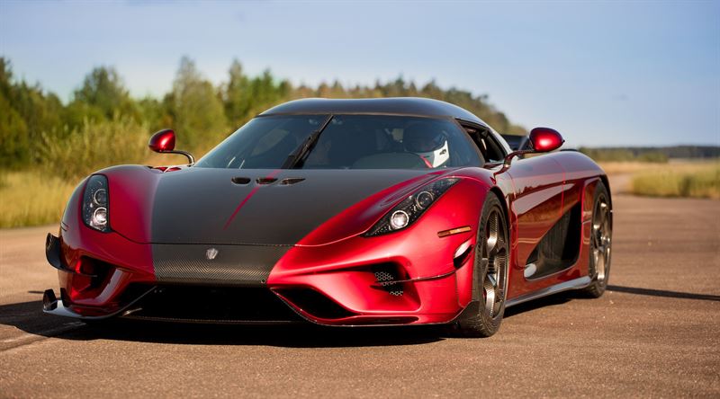 cool red Koenigsegg Regera