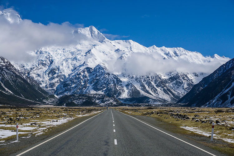 drive to Mount Cook National Park