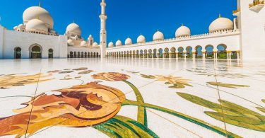 beautiful Sheikh Zayed Mosque