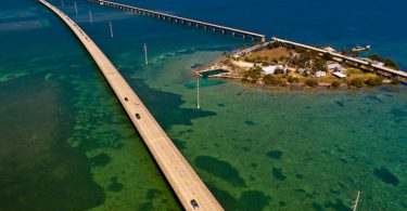 beautiful Seven Mile Bridge image