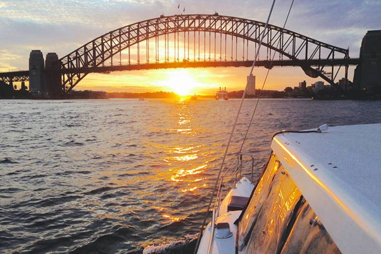 sundown natural Sydney Harbour Bridge