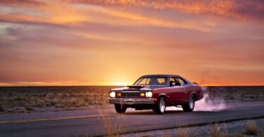field side view Classic Muscle Car Wallpaper