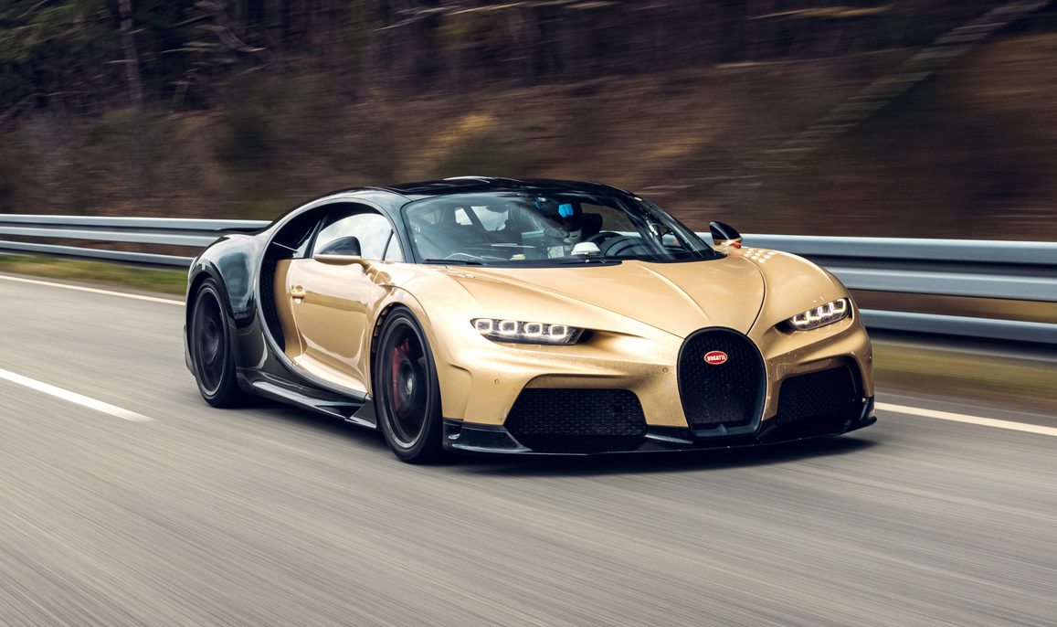 golden Bugatti Chiron image