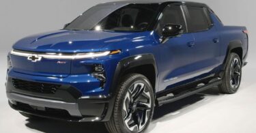 2023 model Chevrolet Silverado EV image