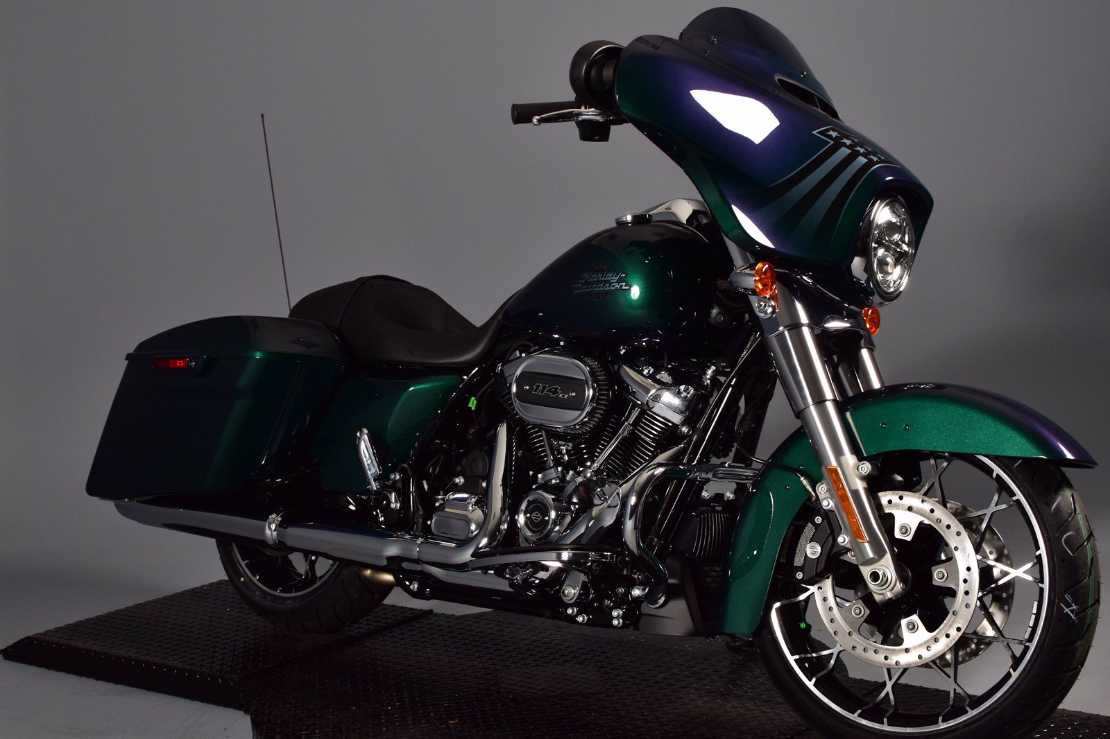 2021 model Green Harley Davidson image