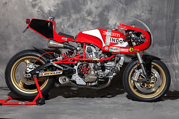 Ducati Custom Cafe Fighter photo