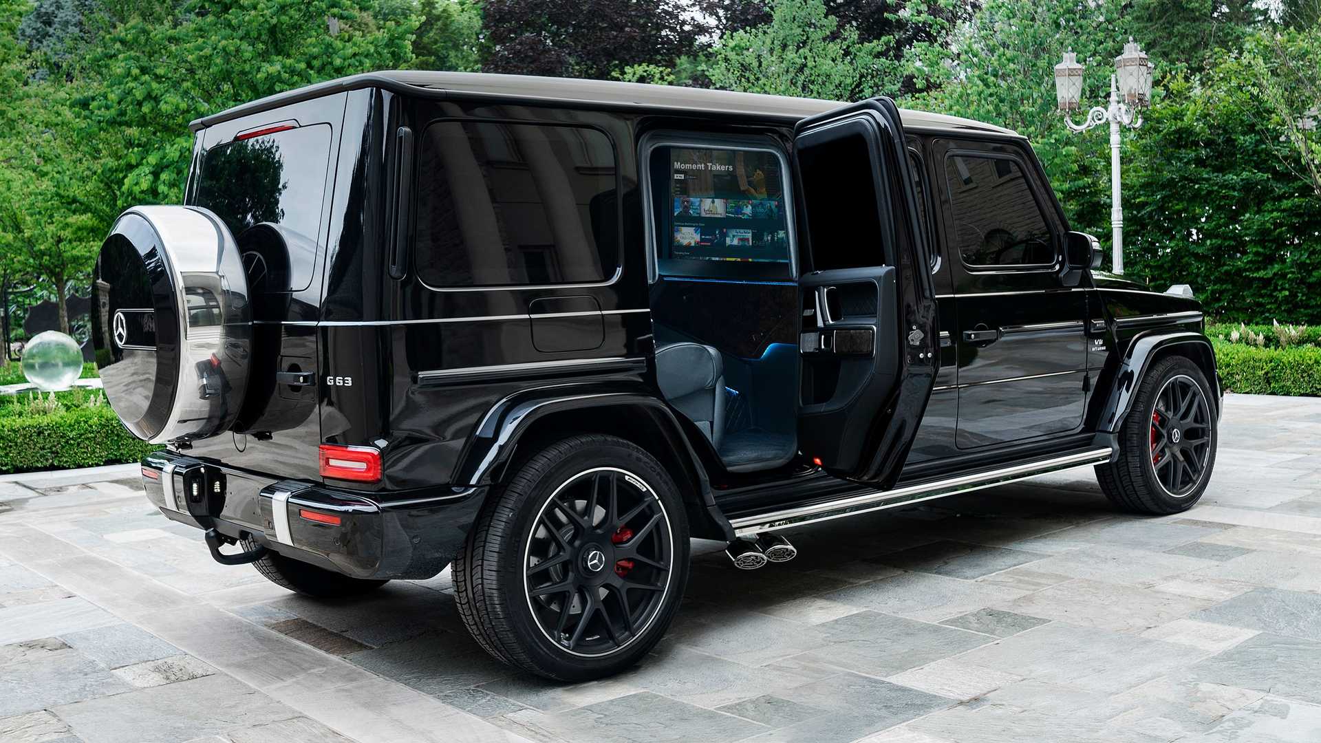 black car Mercedes-AMG G 63 image