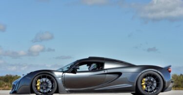 dark grey Hennessey Venom GT image