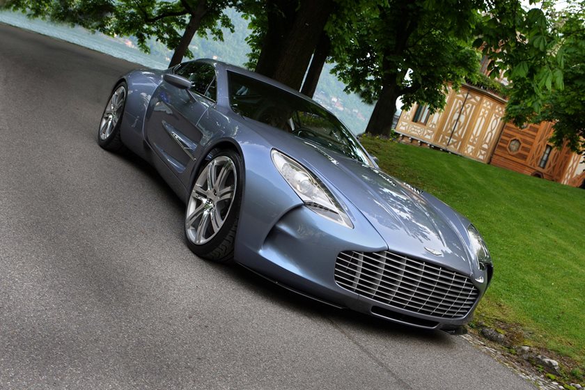 high quality Aston Martin One-77 image